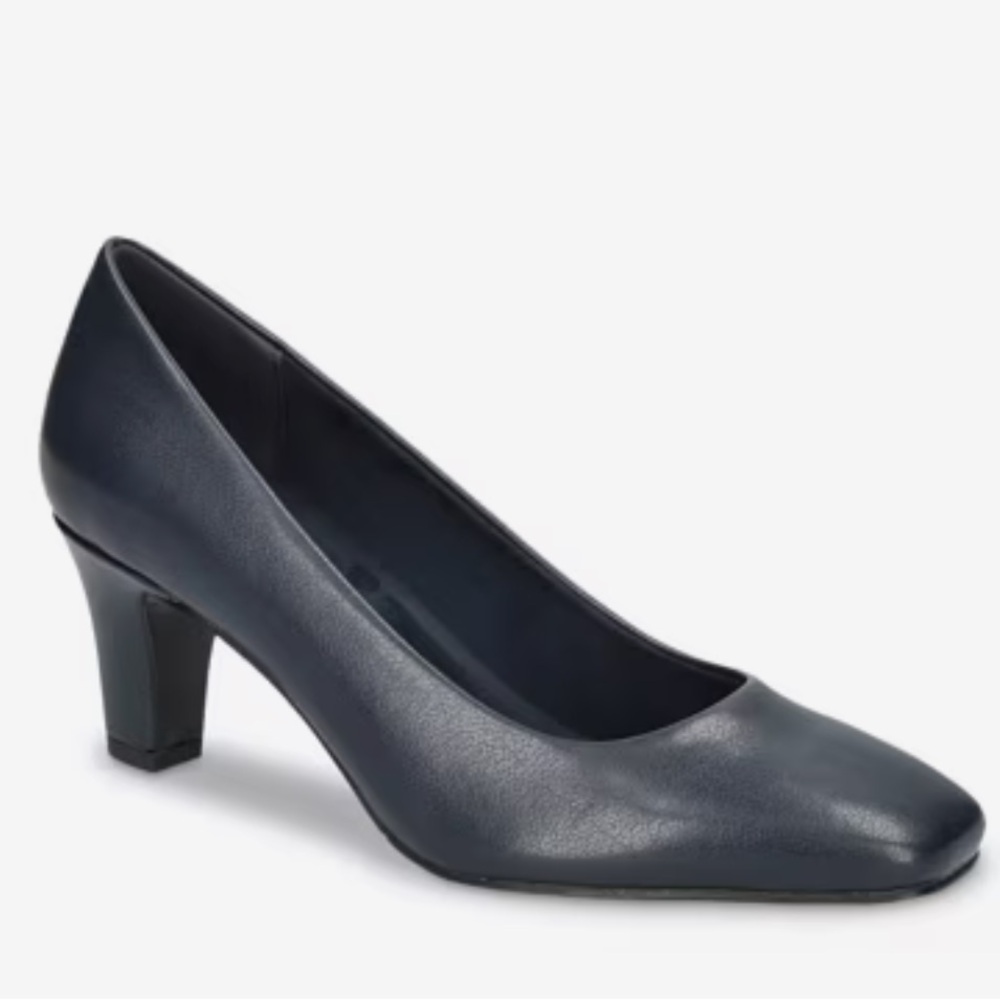 Easy Street Navy Blue Poet Toe Women's Pumps